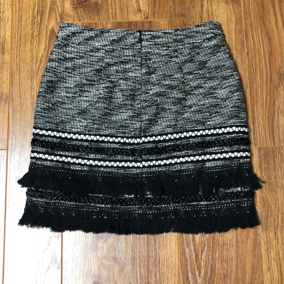 H&M Black & White Mixed Media Skirt - Picture 4 of 5